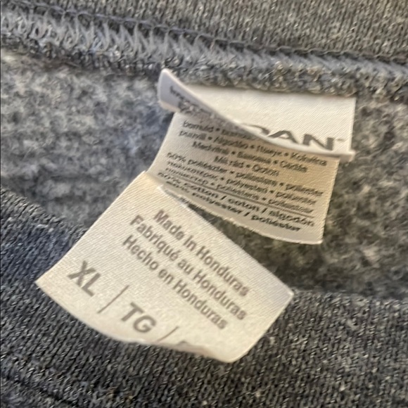 Gildan Gray Crew Neck Sweater with Iowa Print - Picture 3 of 5